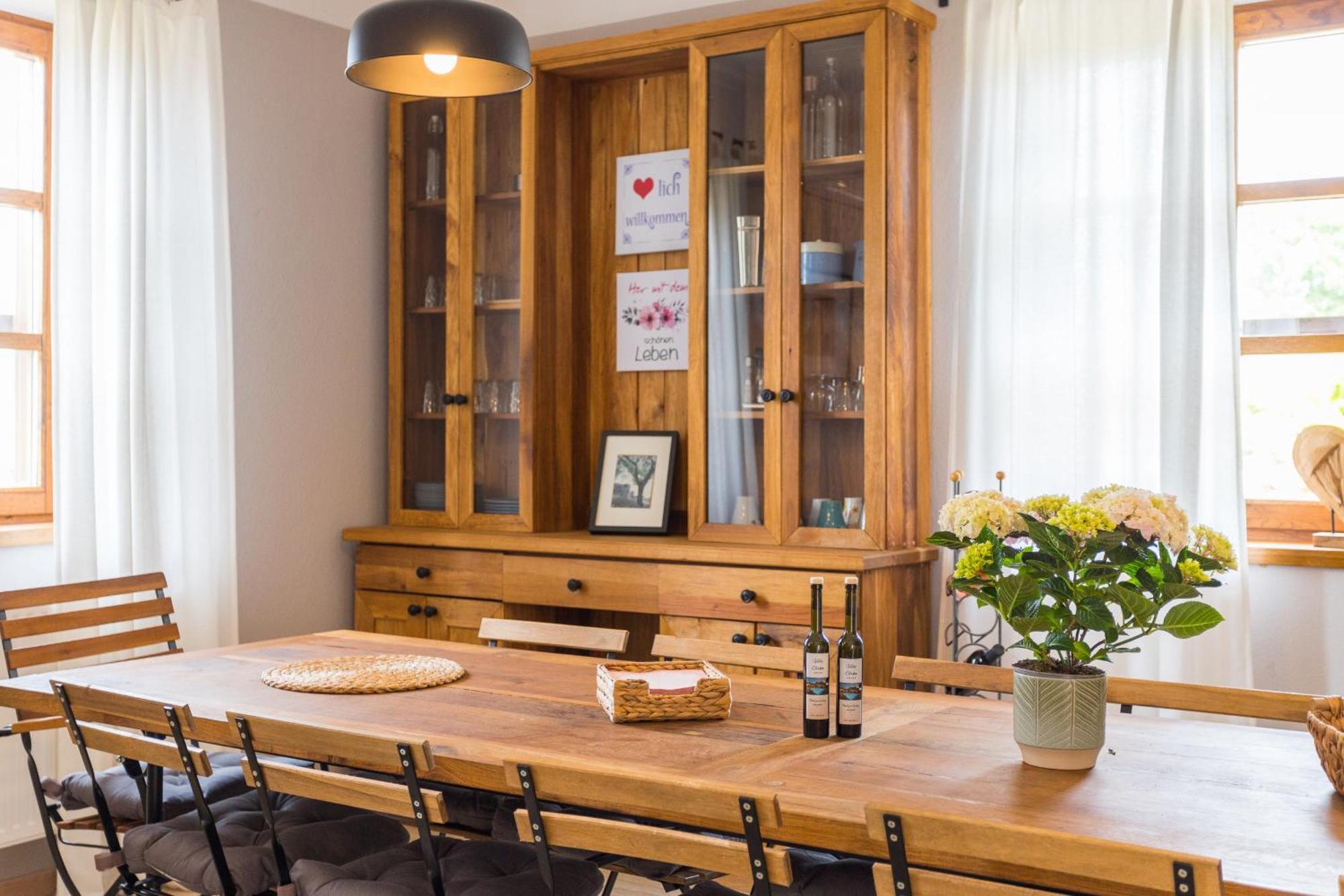 Villa Cirka In Central Istria For 14 Persons With Pool Heating & Pool Table Svetvinčenat Buitenkant foto